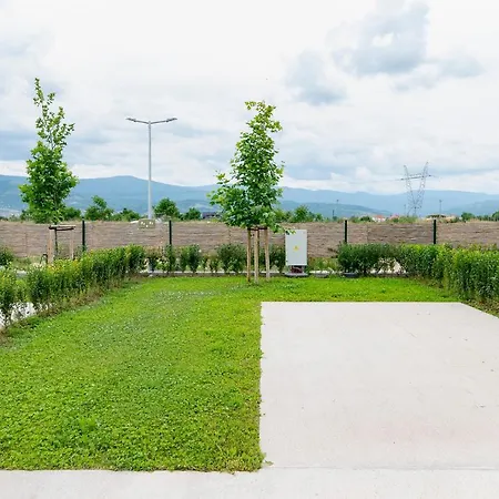 Alliance Къмпинг 3*